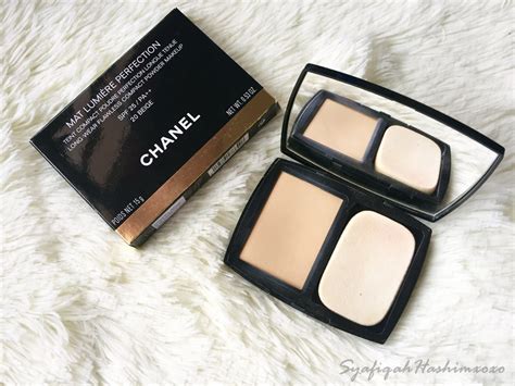 chanel mat lumiere perfection compact powder review|CHANEL Mat Lumiere Long Lasting Luminous Matte Fluid.